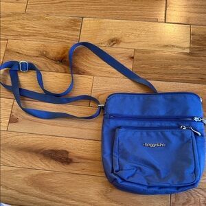 Baggallini - Royal Blue Crossbody
